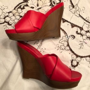 Jessica Simpson wedge shoe